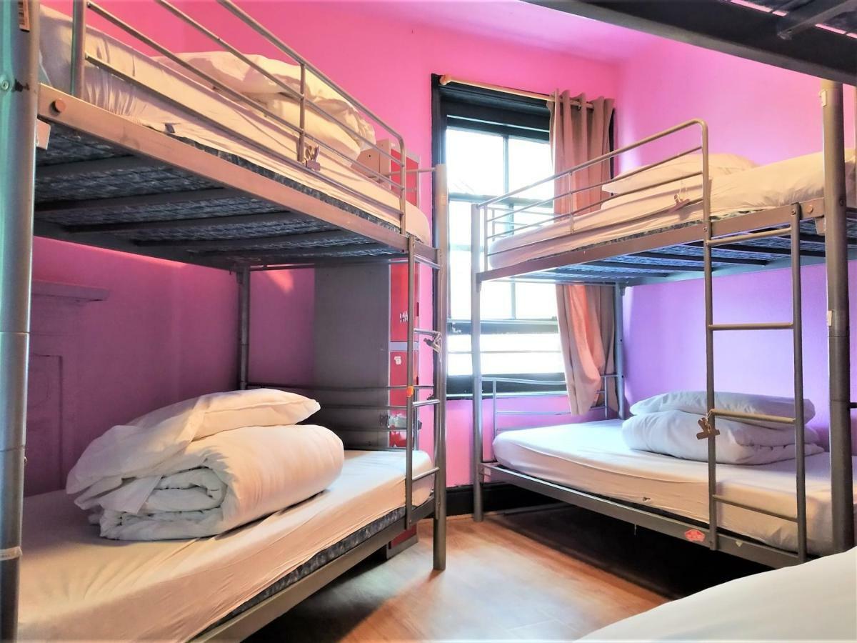The Phoenix Hostel Paddington Londyn Zewnętrze zdjęcie